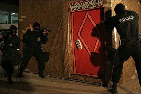 صورة السلطات الإيرانية تعتقل عددًا من ناشطي الأحواز خلال احتجاجات على السياسات التمييزية لنظام طهران