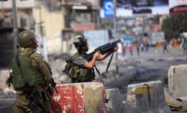 صورة إصابة 3 فلسطينيين برصاص جيش الاحتلال الصهيوني وسط الضفة الغربية المحتلة