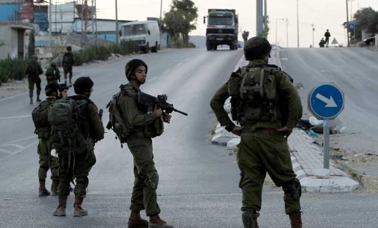 صورة إصابة فلسطينيين اثنين برصاص جيش الاحتلال الصهيوني شمالي الضفة الغربية