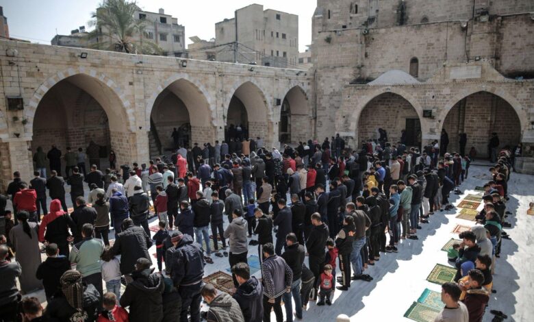 صورة حملات عربية واسعة لإغاثة المنكوبين من الزلزال في تركيا وسوريا