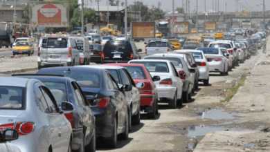 صورة الفساد والتهريب وراء أزمة الوقود في العراق