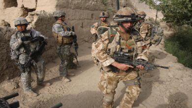 صورة الغارديان: القوات البريطانية متورطة بقتل عائلات بأكملها خلال عامي 2016 و2017 في الموصل