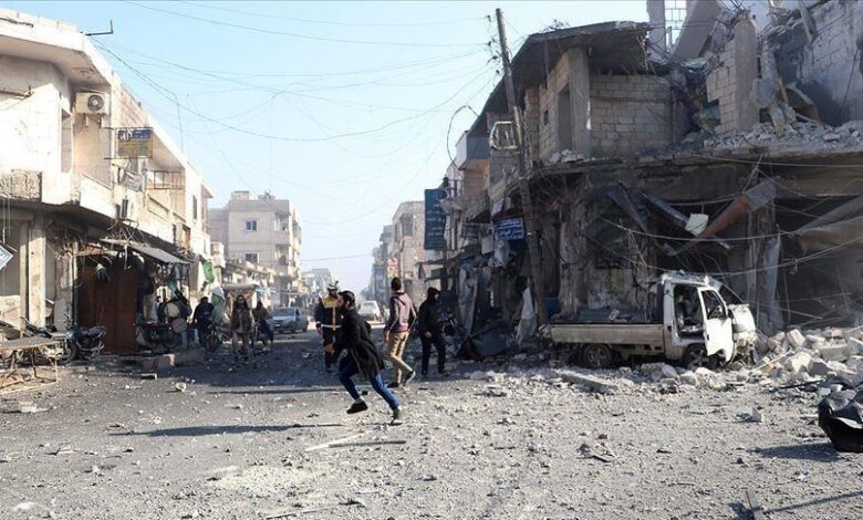 صورة مقتل مدني إثر هجوم للنظام السوري على مناطق غربي حلب