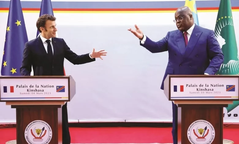 صورة رئيس الكونغو يحرج ماكرون على الهواء: تعاملوا معنا باحترام ودون إملاءات