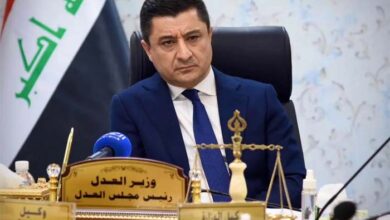 صورة شواني يغطي بجهل على مكان قاتل الهاشمي ويكشف عن أزمة صلاحيات وزارة العدل