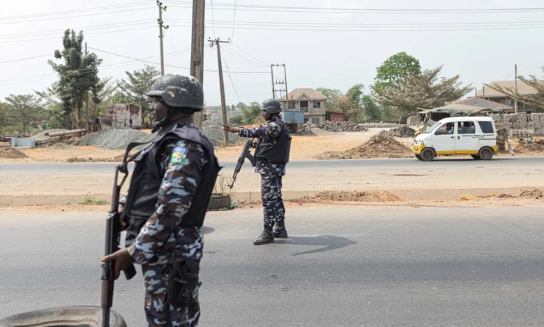 صورة قتلى في هجوم مسلح استهدف موكبًا أمريكيًا في نيجيريا