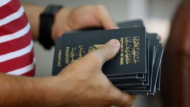 صورة منح آلاف الجوازات الدبلوماسية لأفراد خارج السلك الدبلوماسي