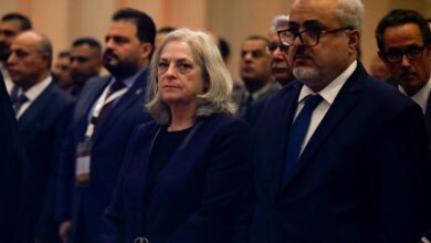 صورة مصادر سياسية تحذر من مخطط أمريكي لتغيير “البوصلة السياسية” لخدمة مصالحها
