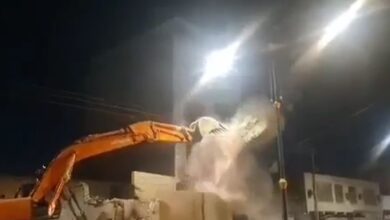 صورة العلامة عبد الملك السعدي: هدم مسجد السراجي عمل مشين ومثير للنزعات الطائفية