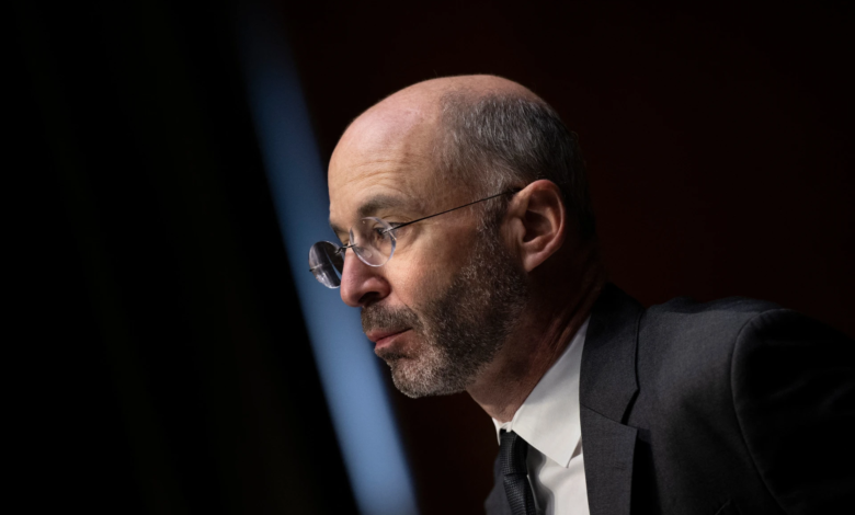 صورة الخارجية الأمريكية تعفي مبعوثها الخاص لإيران وشكوك حول ملفه الأمني