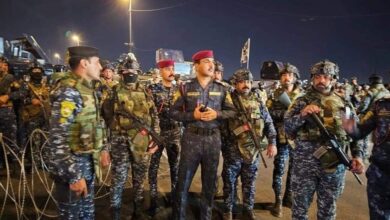 صورة إجراءات أمنية مشددة وانتشار لميليشيا السرايا في ساحة التحرير وسط بغداد