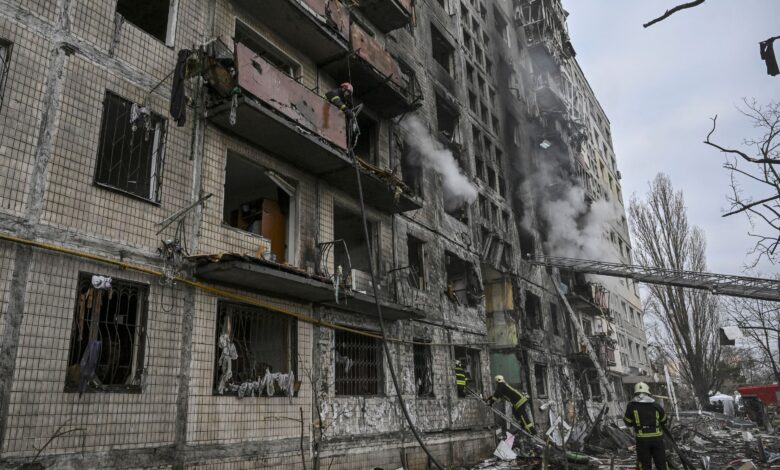 صورة روسيا تستهدف كييف بوابل من المسيرات لليلة الثالثة على التوالي