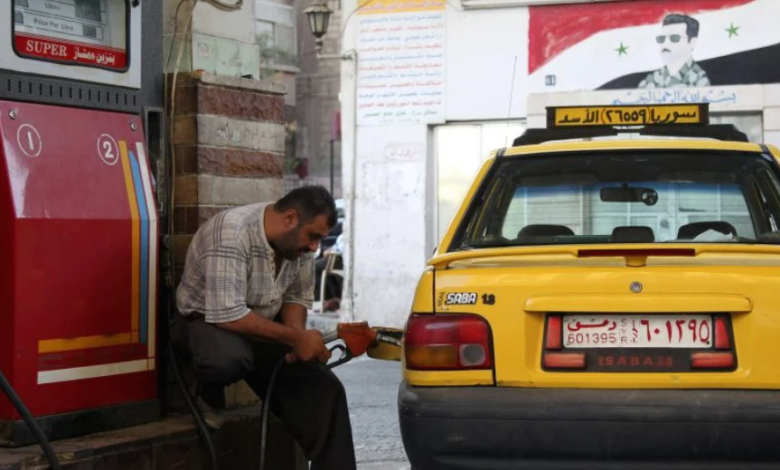 صورة حكومة النظام السوري تعلن رفع سعر ليتر البنزين ليصل إلى 8600 ليرة