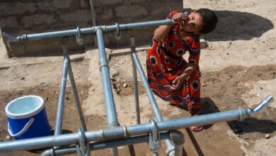 صورة بيوت بلاد النهرين بلا ماء في صيف لاهب