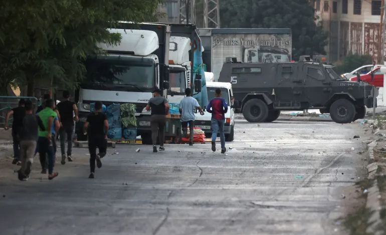 صورة إصابة عشرات الفلسطينيين وتفجير مبان خلال اقتحام قوات الاحتلال مدينة نابلس