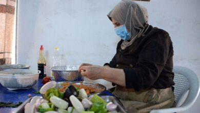 صورة أرامل الحرب في الموصل تحت وطأة مدينة مدمّرة واقتصاد متعثّر