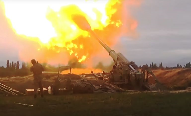 صورة القوات الأذرية تسيطر على 60 موقعًا في قره باغ وروسيا تجلي المئات