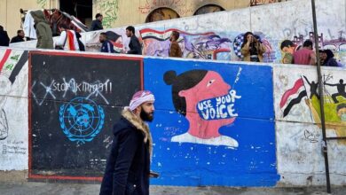 صورة الأحزاب والميليشيات تكمم الأفواه للتستر على فسادها وفشلها السياسي