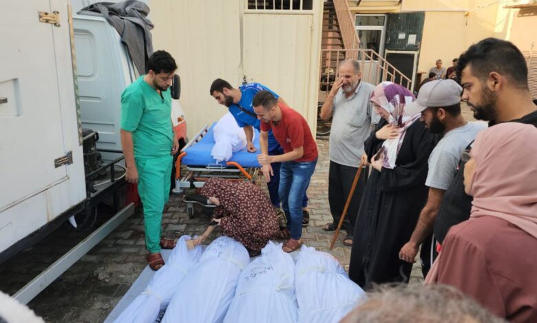 صورة ارتفاع حصيلة ضحايا العدوان على غزة إلى أكثر من 6 آلاف قتيل و15 ألف مصاب