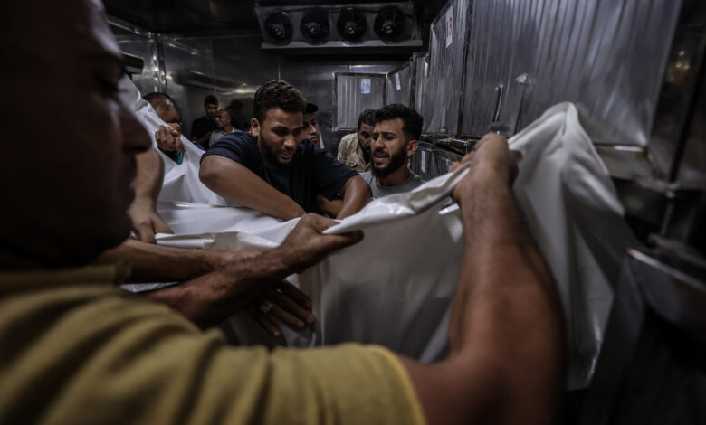 صورة وزارة الصحة في غزة تعلن ارتفاع حصيلة قتلى غارات الاحتلال إلى 970