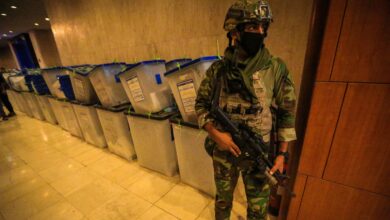 صورة صراعات سياسية مبكرة على المكاسب قبيل انتخابات مجالس المحافظات في العراق