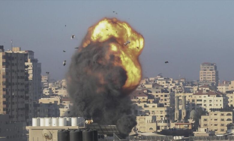 صورة حكومة غزة: الاحتلال قصف القطاع بأكثر من 12 ألف طن من المتفجرات