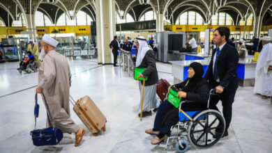 صورة عصابة احتيال تُوقع بأكثر من 800 معتمر بشباكها دفعة واحدة