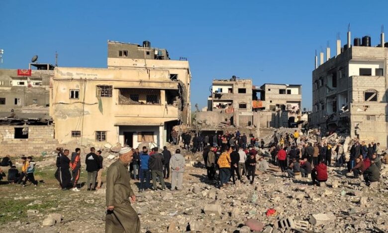 صورة الاحتلال يواصل عدوانه وقصفه وغاراته الجوية وعملياته البرية على غزة