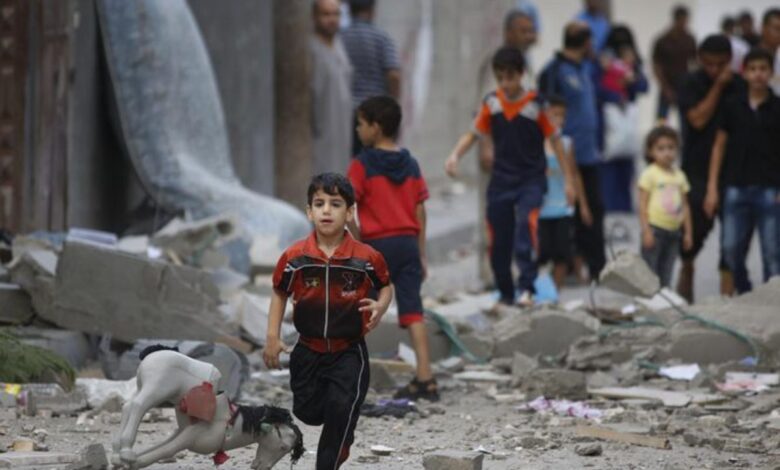 صورة اليونيسيف تؤكد تعرض 10 آلاف طفل لخطر سوء التغذية الحاد في قطاع غزة