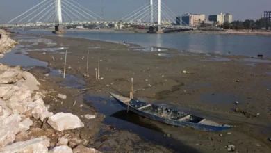 صورة مصادر محلية في ميسان: أزمة الجفاف تحول نهر دجلة في جنوب العراق إلى جدول صغير