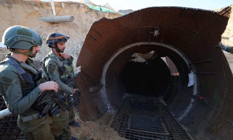 صورة كتائب القسام: فجرنا نفقًا بـ7 جنود للاحتلال واستهدفنا 3 دبابات وجرافة في المغازي