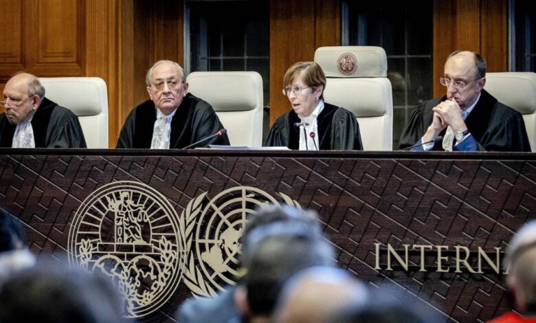 صورة الغارديان البريطانية: قرار محكمة العدل الدولية حول غزة يضع الغرب على المحك