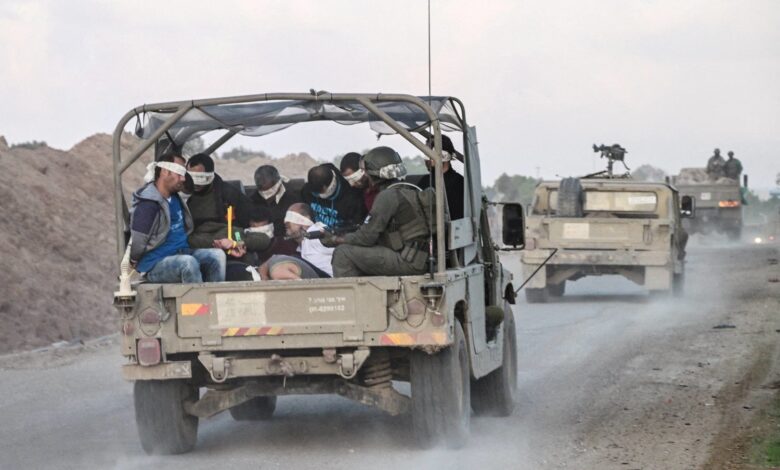 صورة مسؤول حقوقي أممي: المعتقلون في غزة يتعرضون لسوء المعاملة والإهانة