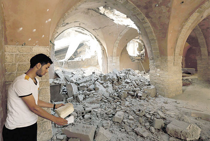 صورة لماذا تصمت “اليونسكو” على تدمير المسجد العمري الكبير في غزة