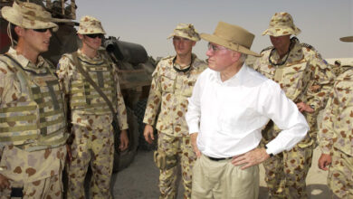 صورة هاورد “ذيل بوش” أرسل القوات الأسترالية لاحتلال العراق بناء على معلومات شفهية