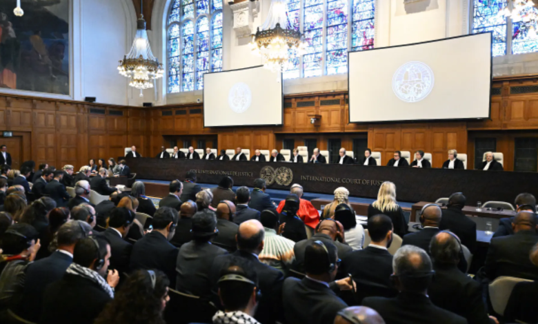 صورة قرار جديد لمحكمة العدل الدولية تطالب الاحتلال بالالتزام باتفاقية منع الإبادة الجماعية