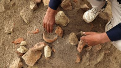 صورة الإهمال الحكومي واللصوص وتغيرات المناخ تهدد آثار العراق بالاندثار