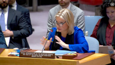 صورة ترحيب شعبي بتنحي بلاسخارت بعد أن خذلت العراقيين وأضفت شرعية سياسية على ميليشيات قاتلة