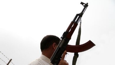 صورة مقتل 3 أشخاص بإطلاق نار داخل موكب حسيني في النجف بسبب خلاف سابق