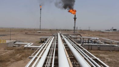 صورة صحيفة “ذا ناشونال” عن شركات نفط عالمية: توقف صادرات النفط يكلف العراق مليار دولار شهريًا