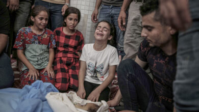 صورة وحشية الاحتلال تمعن في حربها على الأطفال ومستقبلهم في غزة