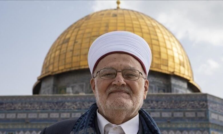 صورة خطيب المسجد الأقصى: نحذر من محاولات “إسرائيلية” لتنغيص أجواء العبادة