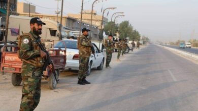 صورة مجهولان يستهدفان مقر ميليشيا الحشد في النجف بصاروخين