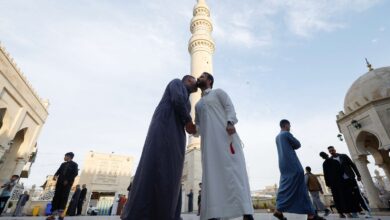 صورة عيد العراقيين مثقل بالغلاء والتمني وصعوبة اقتناء الأطعمة والملابس