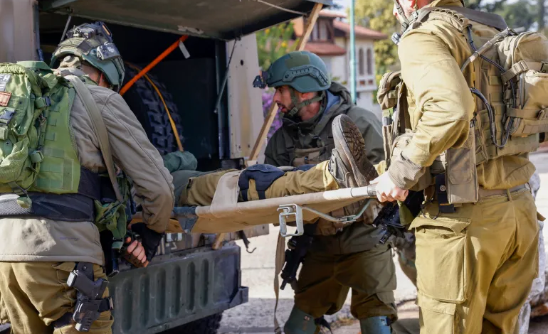 صورة وزارة دفاع الاحتلال تقر بإصابة أكثر من 7 آلاف و200 جندي منذ بدء الحرب على غزة