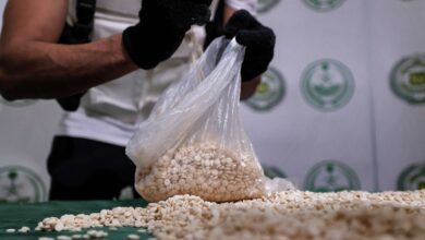 صورة إرادات سياسية ومكاسب مالية وراء إغراق جنوب العراق بالمخدرات