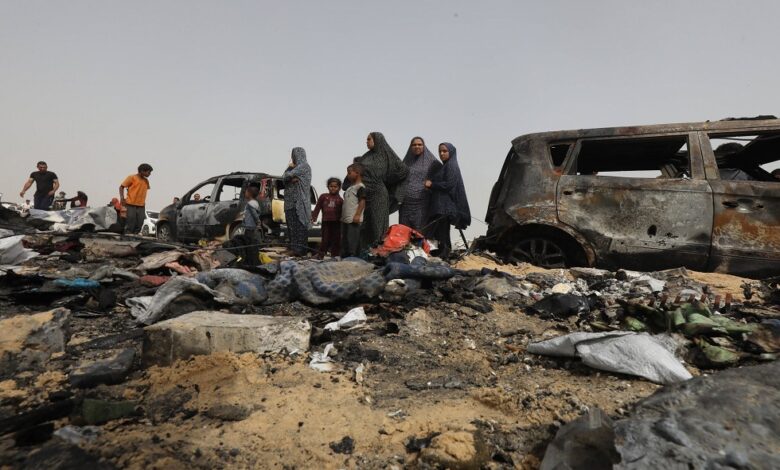 صورة مسؤولة أممية: مقتل ما لا يقل عن 200 شخص بالهجمات على مخيمات النازحين في رفح