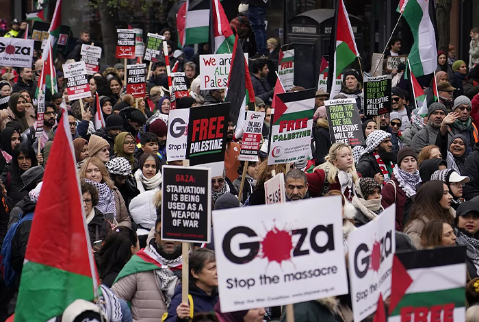 صورة ميدل إيست آي: هناك تداعيات إيجابية لطوفان الأقصى على تزايد التأييد العالمي للقضية الفلسطينية