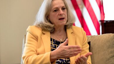 صورة وصف رومانوسكي نظام الدفع الإلكتروني بالرائع لا ينتشل المصارف العراقية من مستنقع الفساد