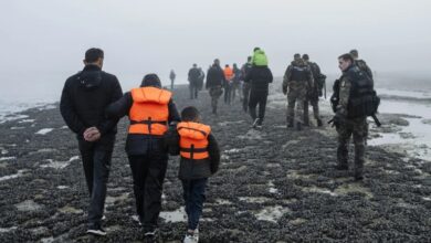 صورة قسم الإعلام في هيئة علماء المسلمين: رغبة العراقيين بالهجرة تعكس حجم الفساد المالي والإداري في العراق